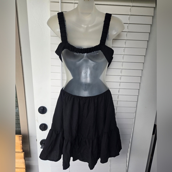 Shein Women‘s Mini Short Dress Ruched Cutout Ruffle Skirt Sz M - Picture 5 of 8